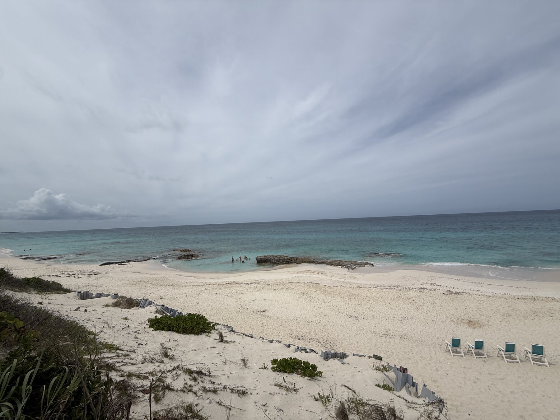 Treasure Cay beach and turquoise water